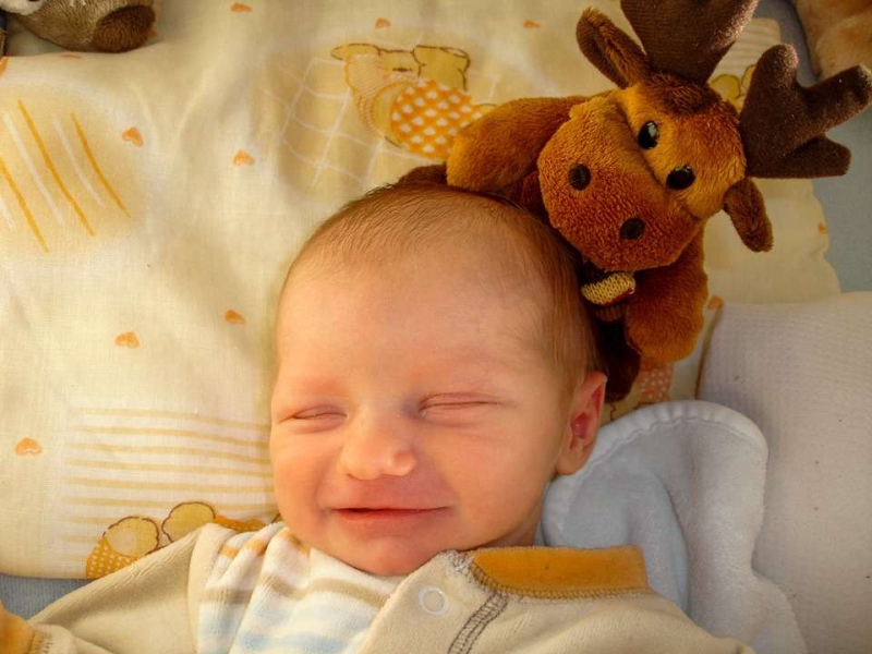 3个月宝宝消化不良的表现症状有哪些3个月宝宝为什么会消化不良